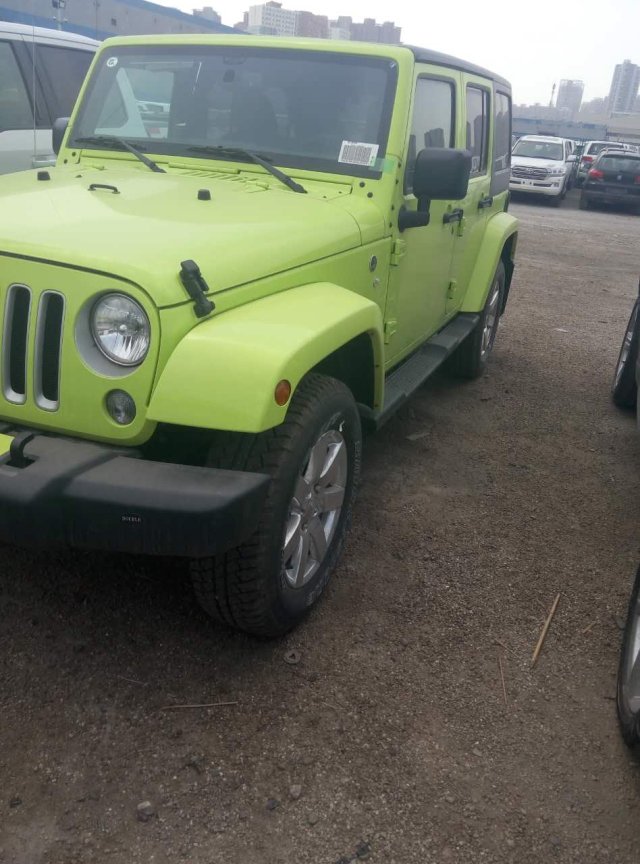 【16款吉普牧马人 现车 隧道随提】