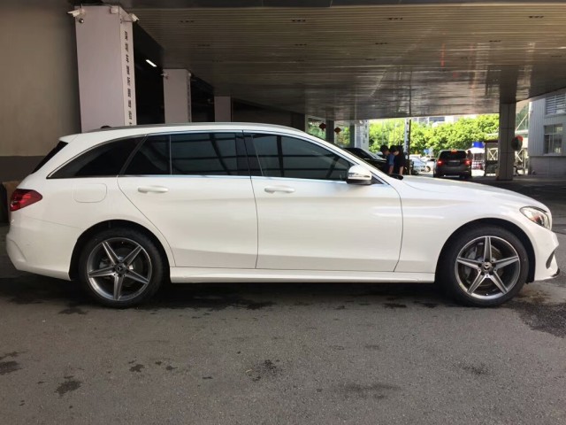 【2017款奔驰C200旅行版最新优惠行情发布】