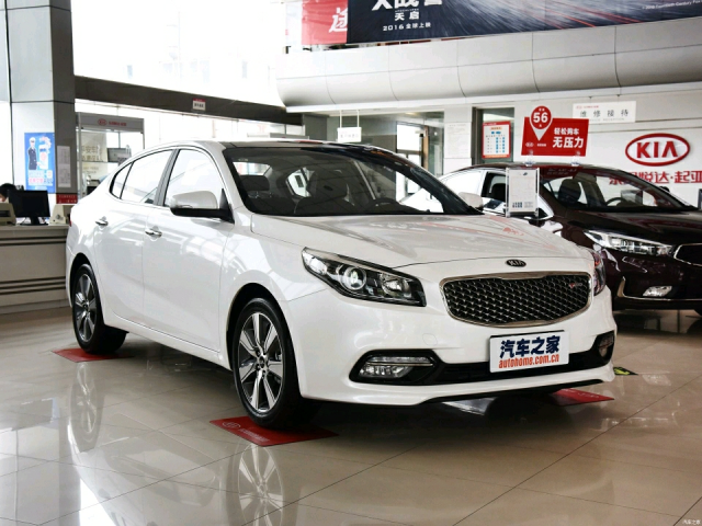 起亚K4限时特惠 跑滴滴利器