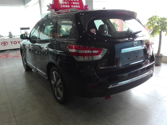 天津嘉鸿浩润平行进口汽车贸易有限公司滨海店