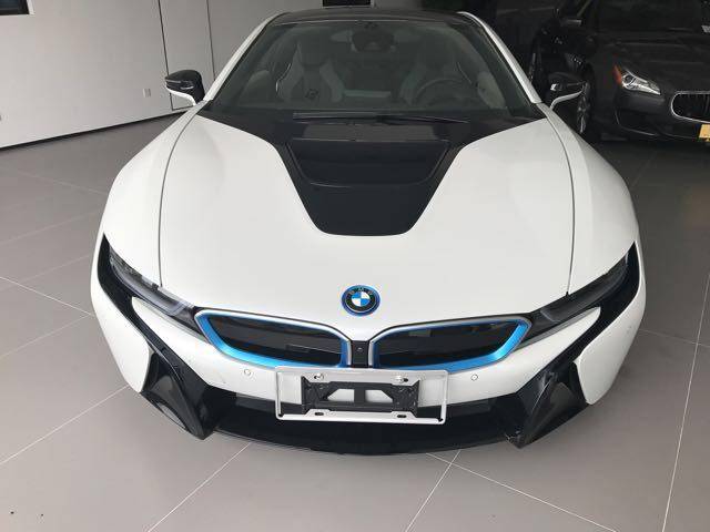 【图】宝马i8 16款 水晶白170.
