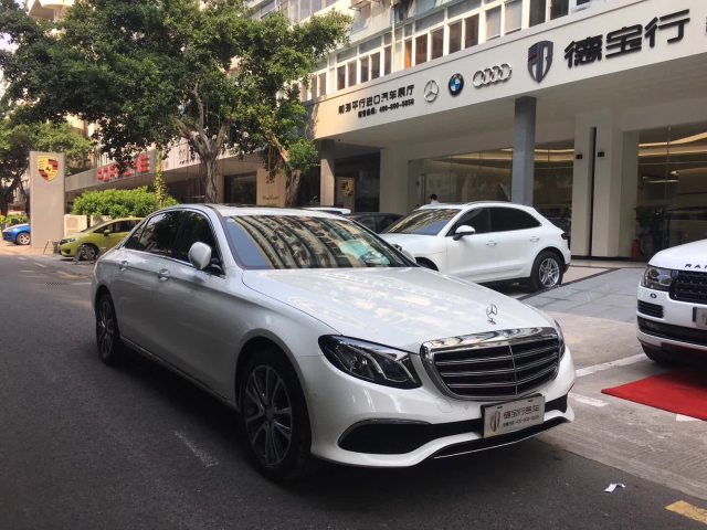 奔驰e200l 17款 四驱