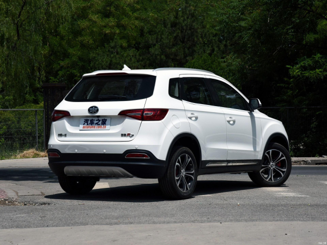 森雅r7 17款 1.6l 自动智能