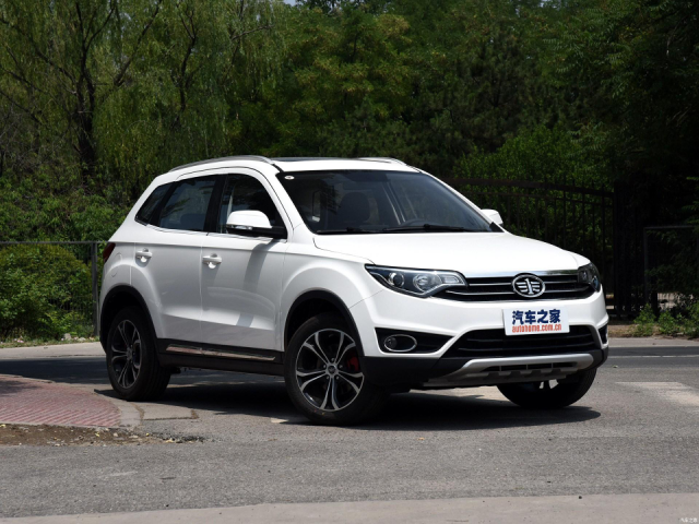 森雅r7 17款 1.6l 自动豪华