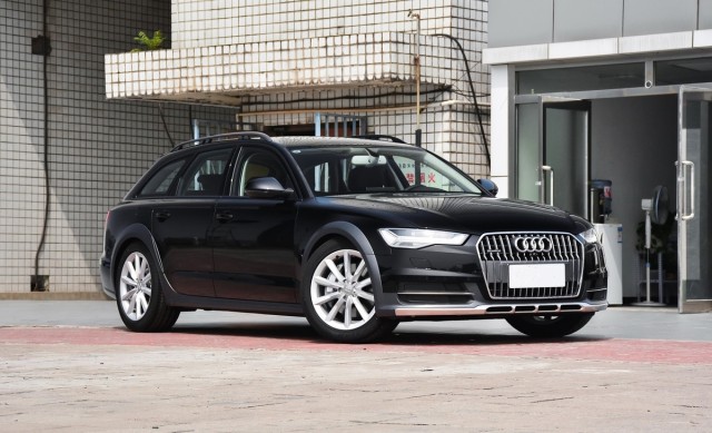 奥迪a6 17款 1.8t avant 时尚