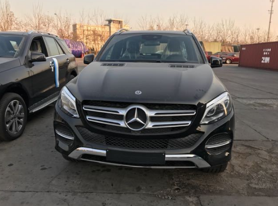 全部车型 奔驰gle400 18款  销售热线:15122456261李经理(同微信)价格