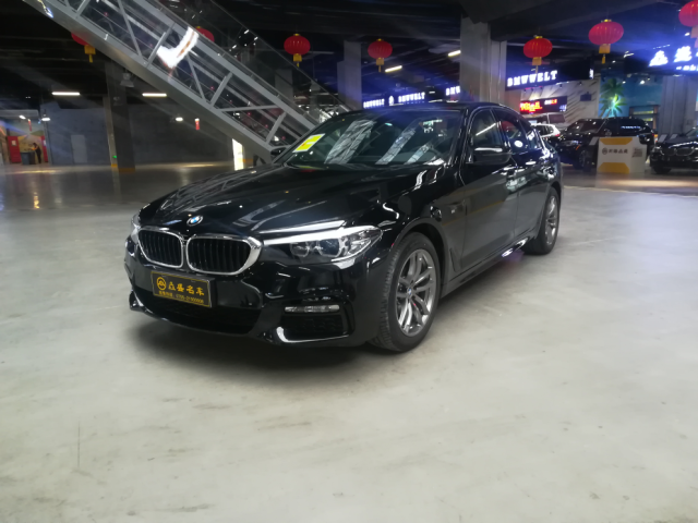 宝马525i 18款 m运动