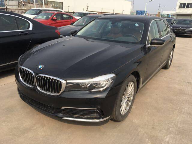 宝马730li 16款 后驱