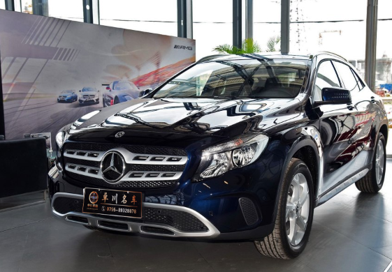 【图】奔驰gla200 17款 动感 宇宙黑22.