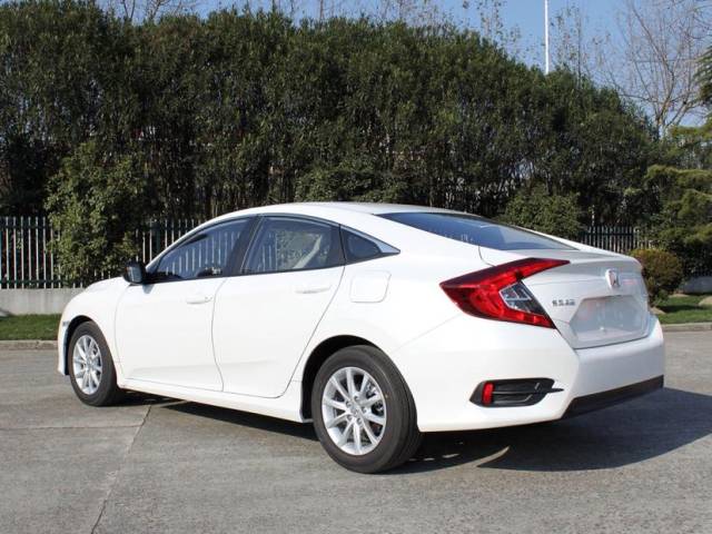 思域16款 220t 自动豪华