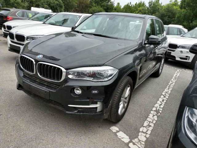 18款宝马x5 大量现车 活动中