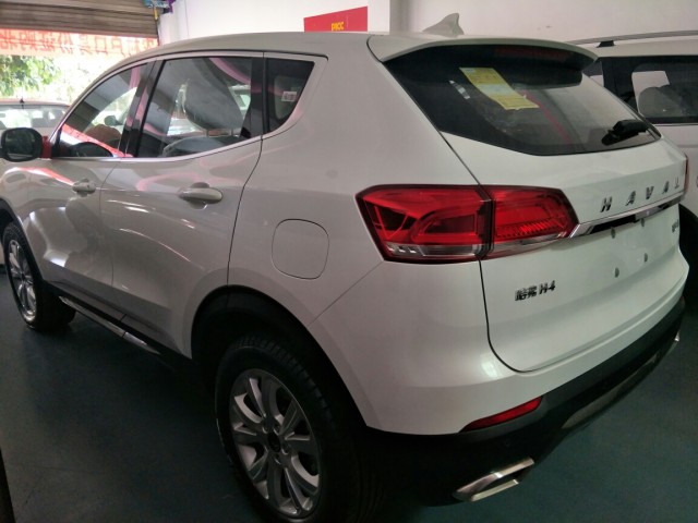 哈弗h4 18款 蓝标 1.3t dct时尚