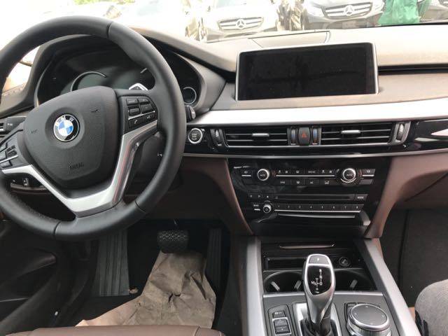 宝马x5 18款 3.0t 基本