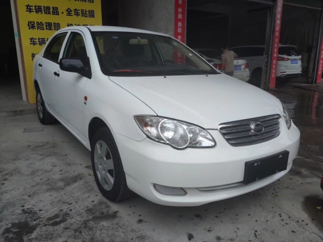 比亚迪f3 18款 1.5l 手动经典