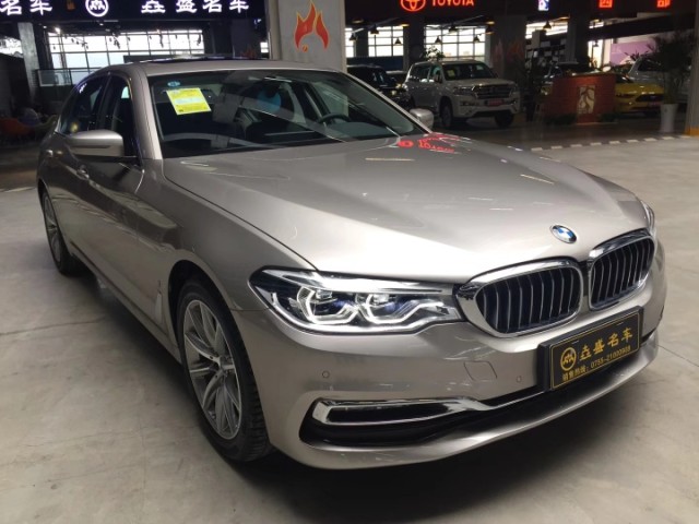 宝马530le 19款 豪华套装