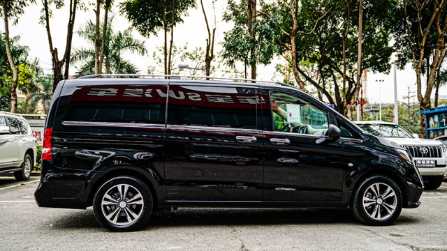 奔驰v260 18款 amg 运动