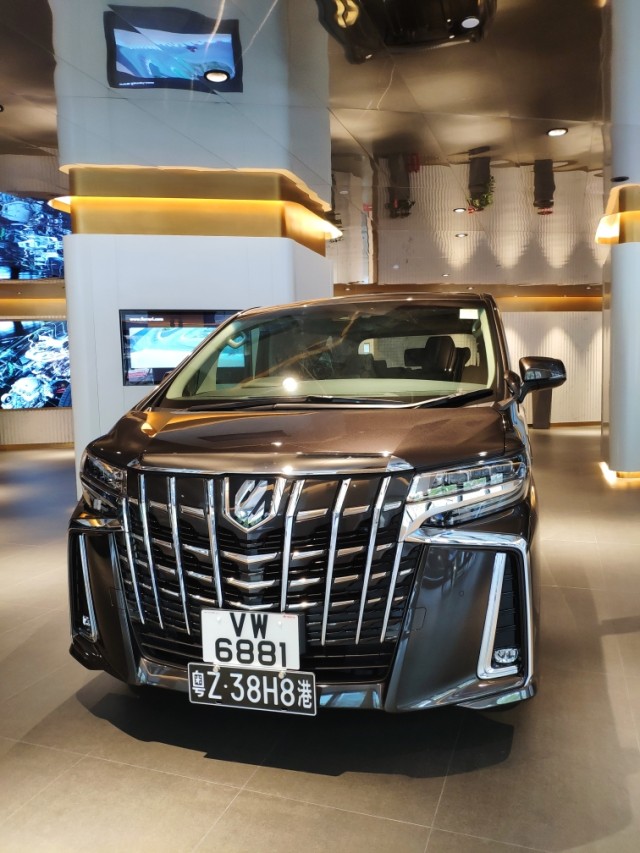 港版埃尔法18款 豪华