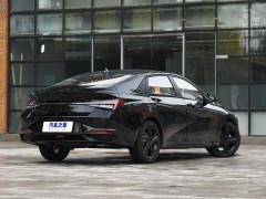 2021款  1.5L CVT LUX尊贵版