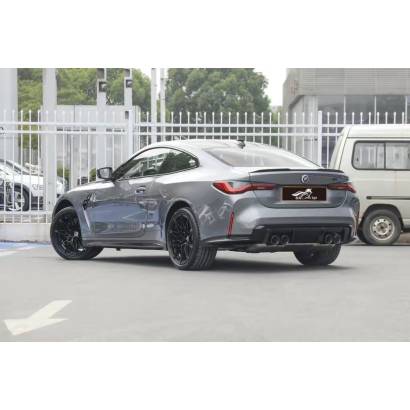 宝马M4 23款 双门轿跑车 雷霆车源实拍