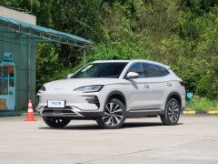  宋PLUS新能源 2023款  冠军版 EV 520KM 豪华型