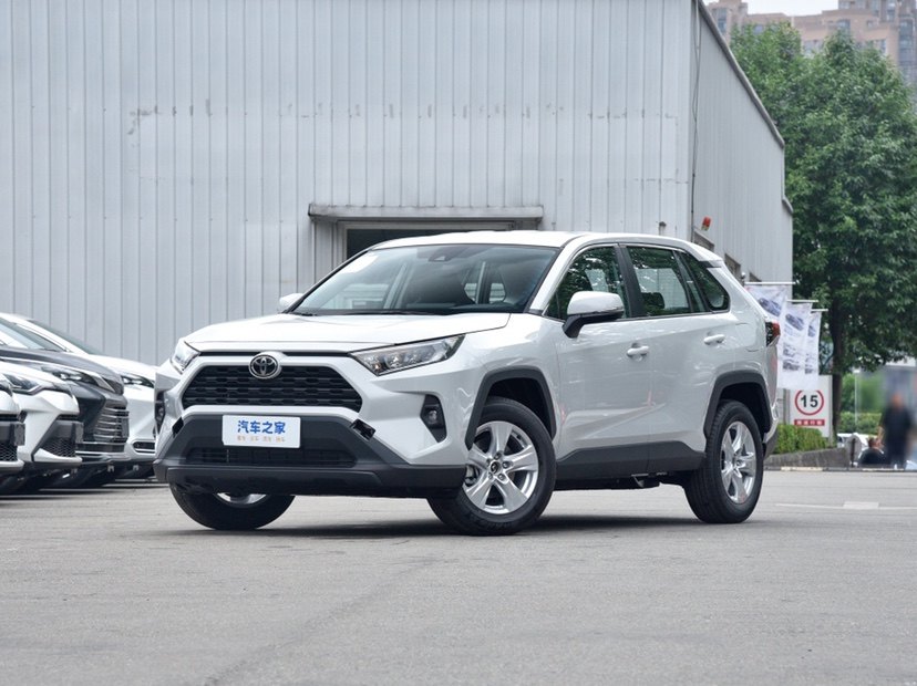 RAV4荣放 23款 2.0L CVT两驱都市