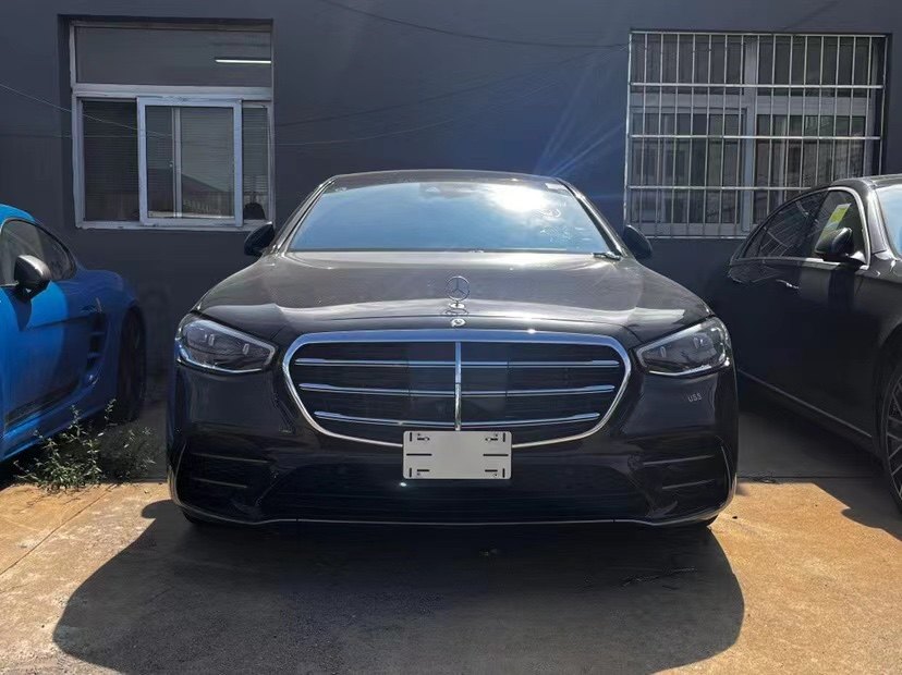 奔驰S500 23款 四驱 长轴 AMG