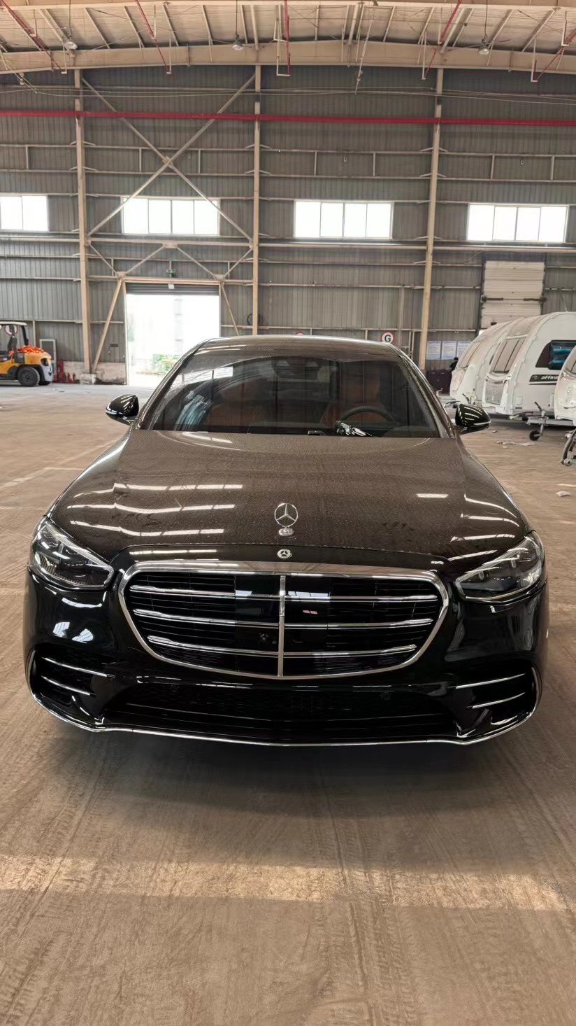 奔驰S500 24款 四驱 长轴 AMG